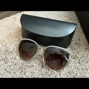 Oliver peoples grey sunglasses